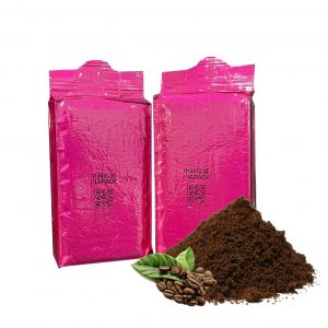 Аутоматска машина за паковање у вакуум кесе од 250 грама кафе у праху